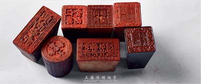 清代至民國時期福建省錢莊業等木質、角質印章共7枚不同，詳分：“義源錢號”、“林雙興號”、“同興泰記”、“仁壽堂記”、“興向李記”、“史德隆號”、“標春字號永標石記”等，源于香港集趣堂之典藏，部分刻工精湛，保存甚佳，敬請預覽