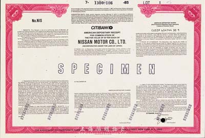 1985年（日本）日產(chǎn)汽車公司股票樣本，在美國上市發(fā)行，由花旗銀行代理發(fā)行；該公司為全球第四大汽車制造集團(tuán)，在中國有廣泛投資；海外藏家出品，源于美國印鈔廠檔案，雕刻版印刷，全新